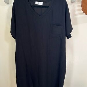 NEW Carly Jean Los Angeles Black V-Neck Dress
